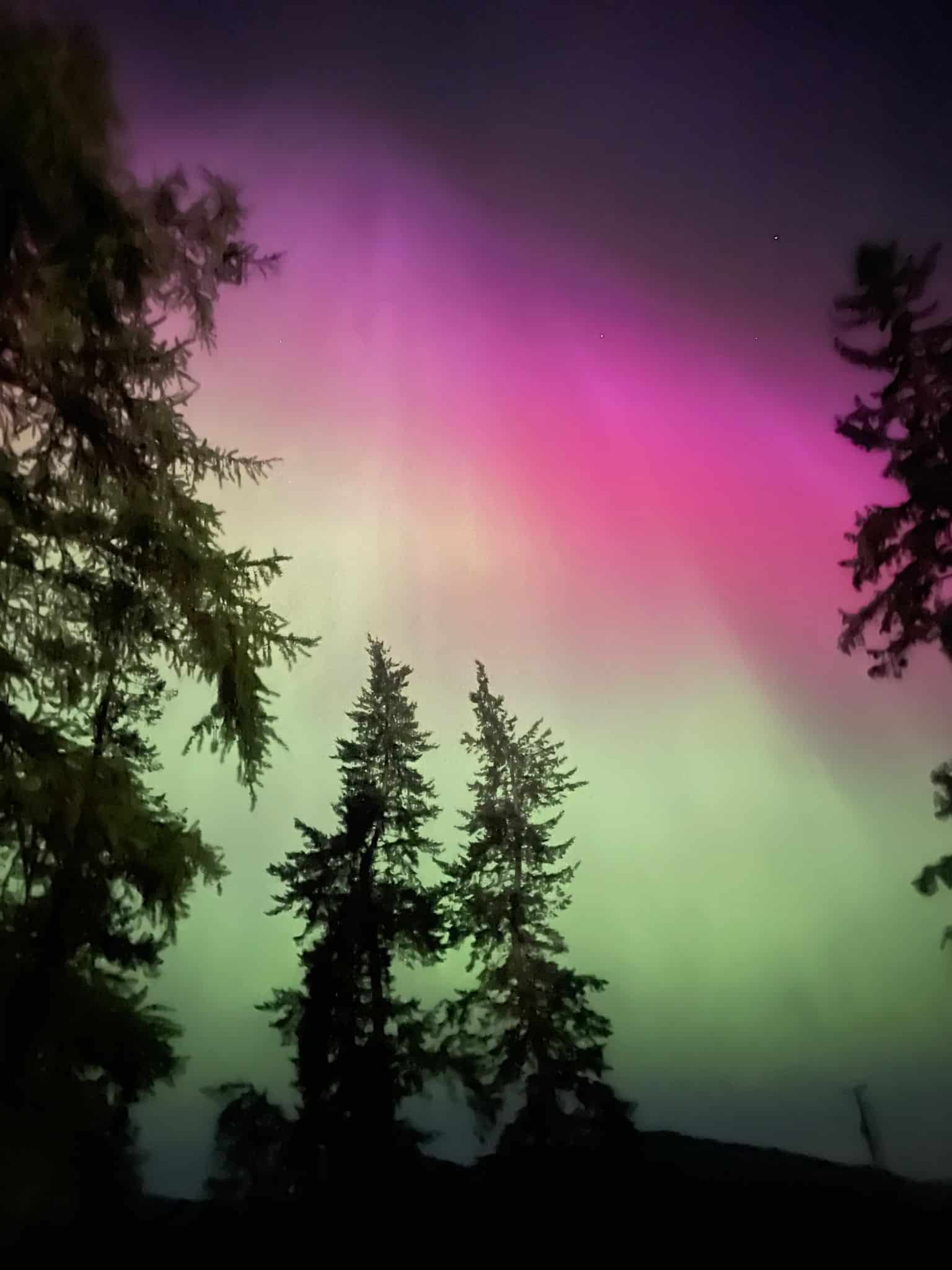 Auroras boreales en canadá hermoso